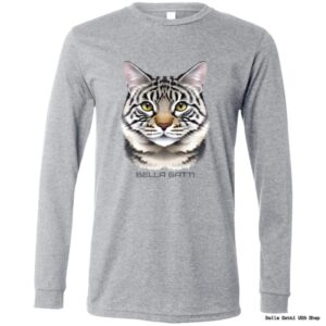 Gray shirt with a cat graphic design